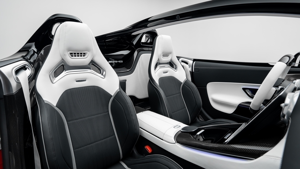 2025 AMG PureSpeed, 14/18