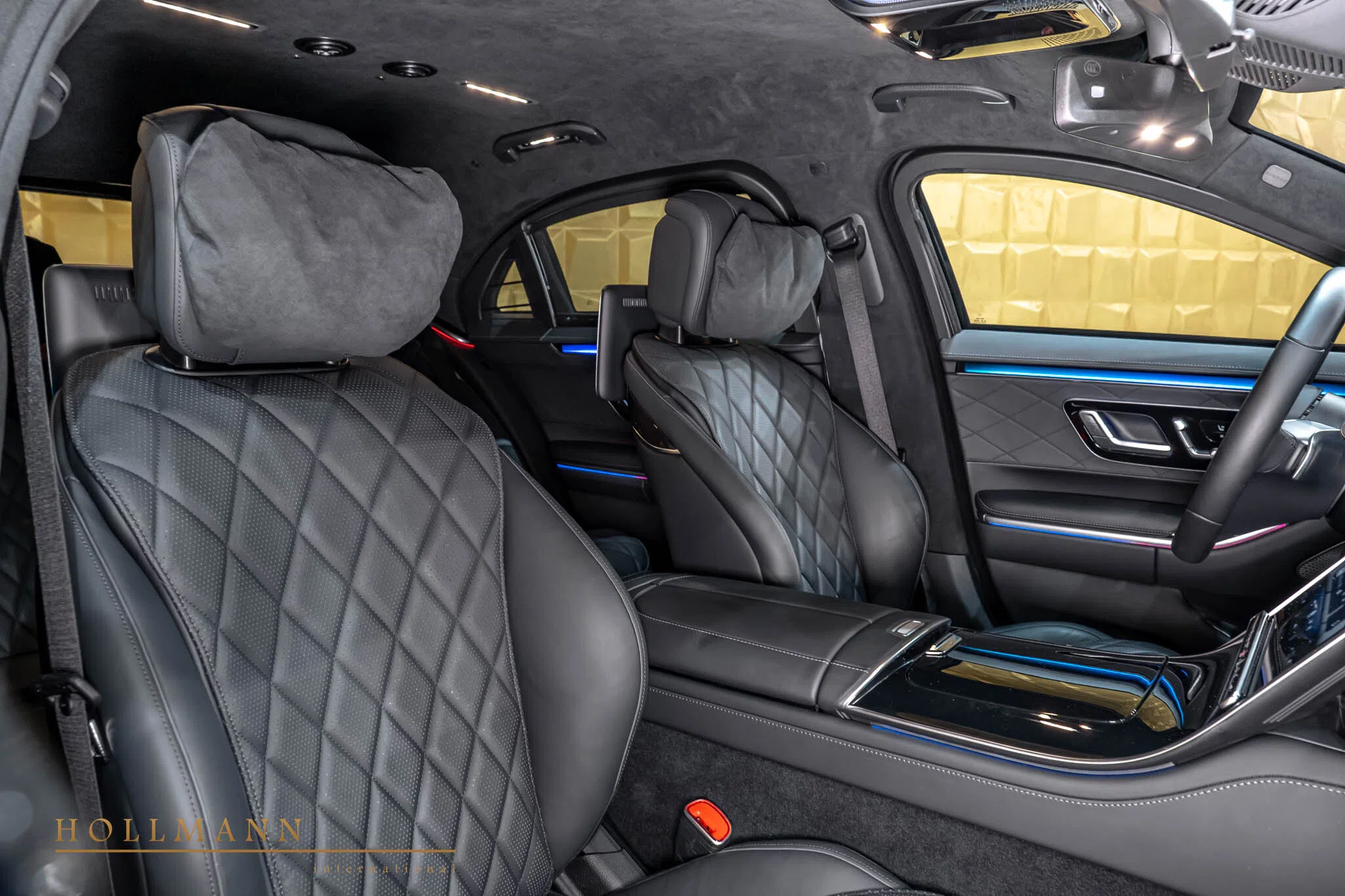 2022 Mercedes-Benz S 680 Guard VR10 interior, seats