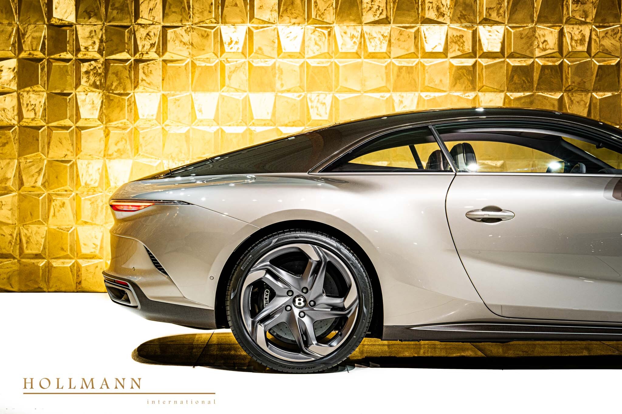 2025 Bentley Batur, 15/20