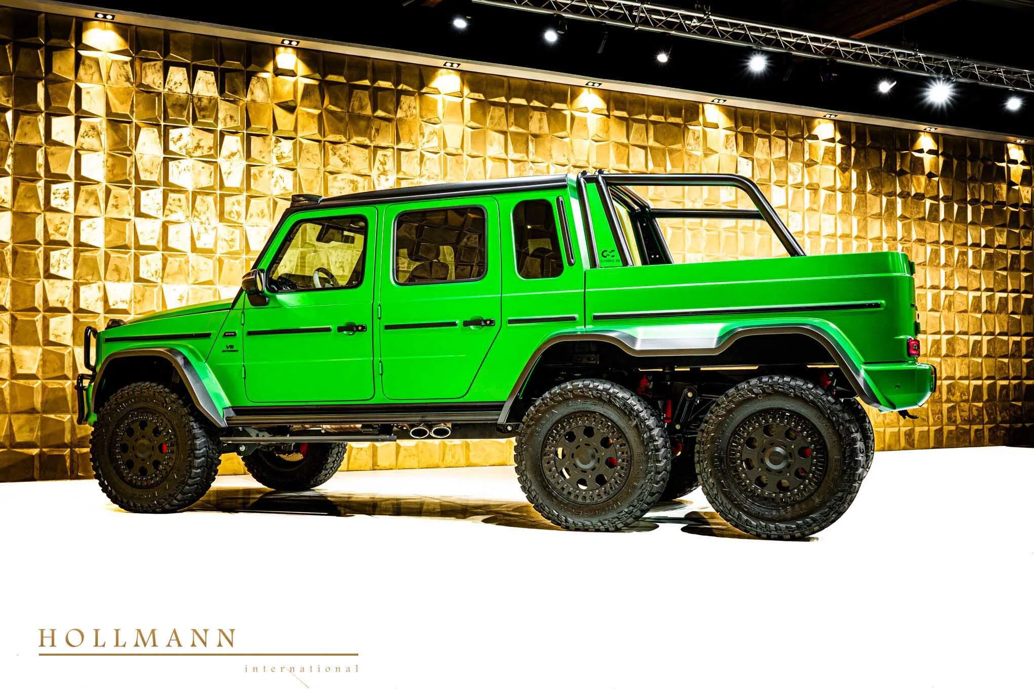 2026 G 63 AMG 6x6 for sale, exterior, Light Green Magno