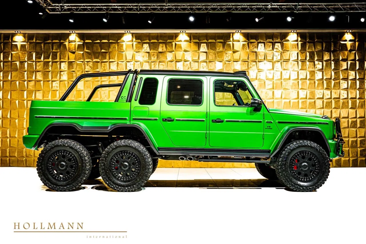 2026 G 63 AMG 6x6 for sale, exterior, Light Green Magno