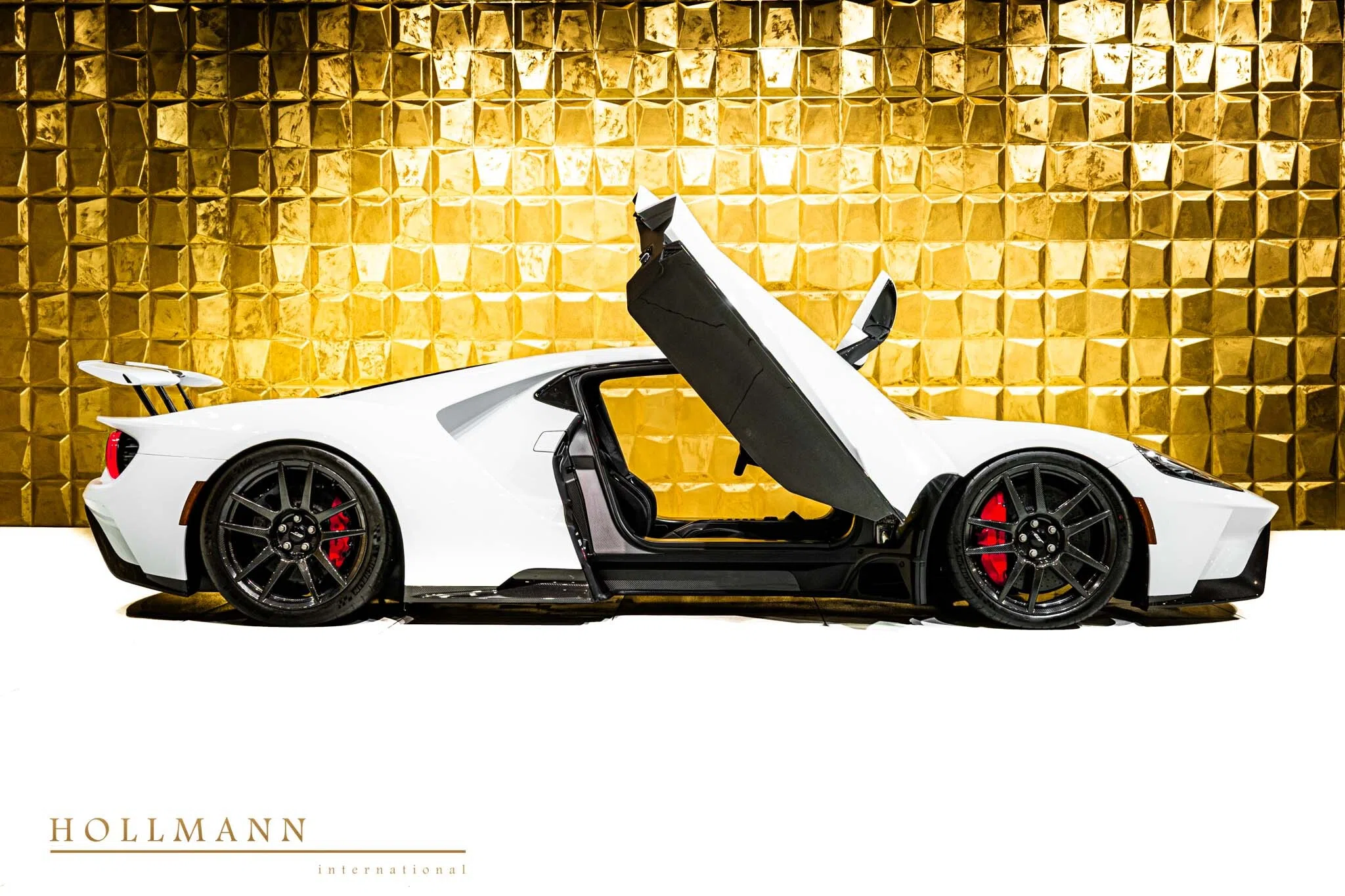 2025 Ford GT for sale, exterior, Frozen White