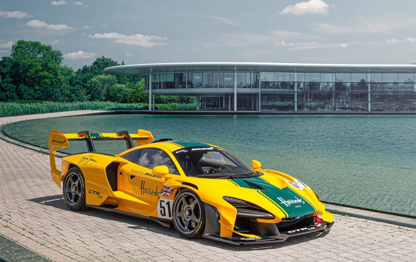 2020 McLaren Senna GTR LM
