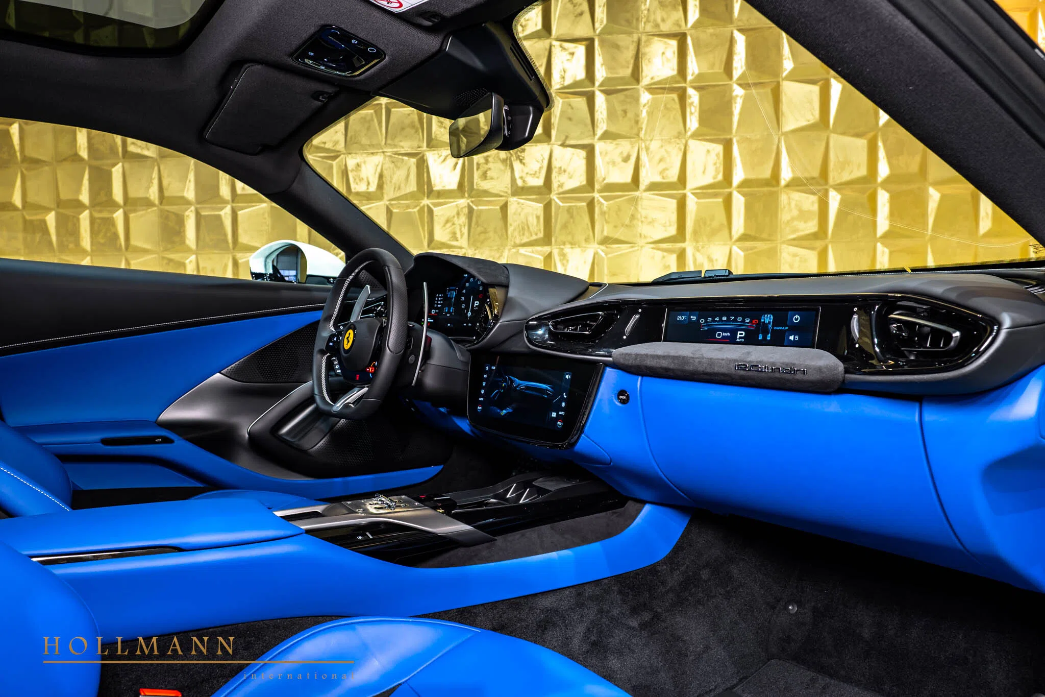 2026 Ferrari 12Cilindri interior, Azzurro Santorini