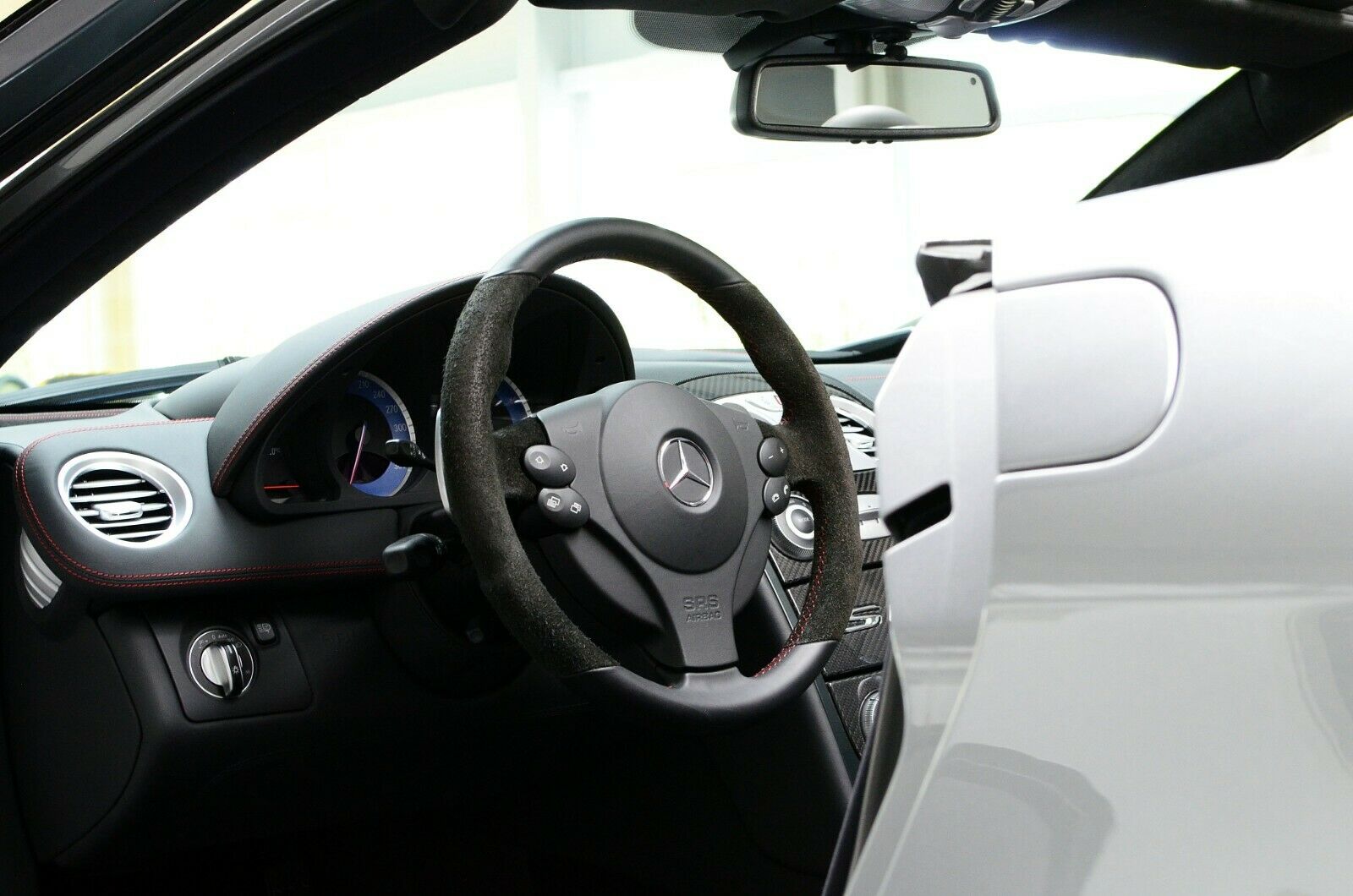 2009 Mercedes-Benz SLR McLaren Roadster 722 S Edition 1 of 150, 14/20