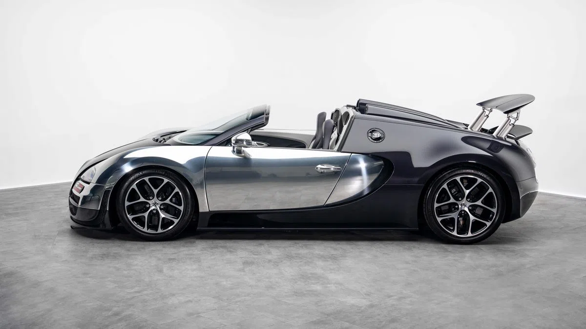 2014 Bugatti Veyron Grand Sport Vitesse for sale, exterior, Purple Carbon Fibre / Carbon Aluminium