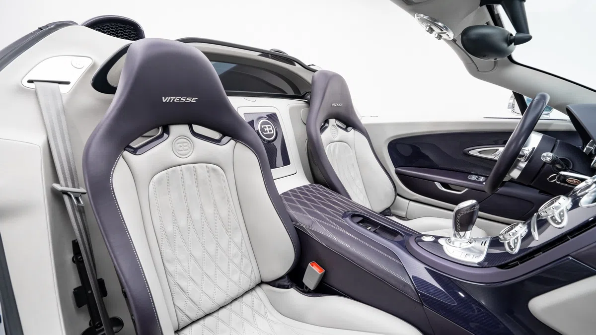 2014 Bugatti Veyron Grand Sport Vitesse interior, seats