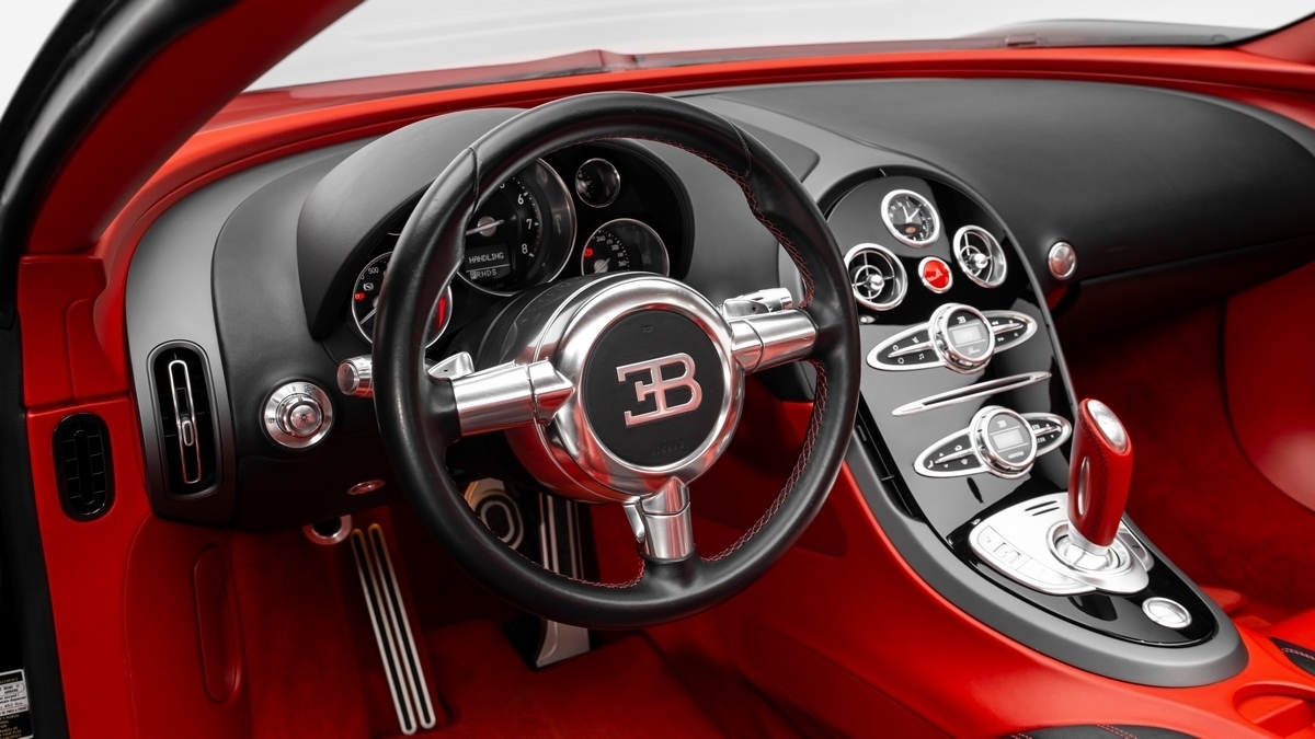 2011 Bugatti Veyron Grand Sport, 4/16