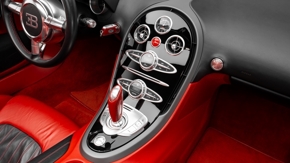 2011 Bugatti Veyron Grand Sport, 11/16
