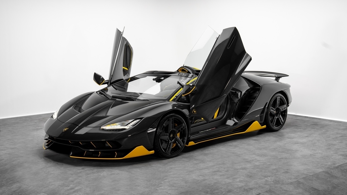 2017 Lamborghini Centenario LP770-4 Roadster