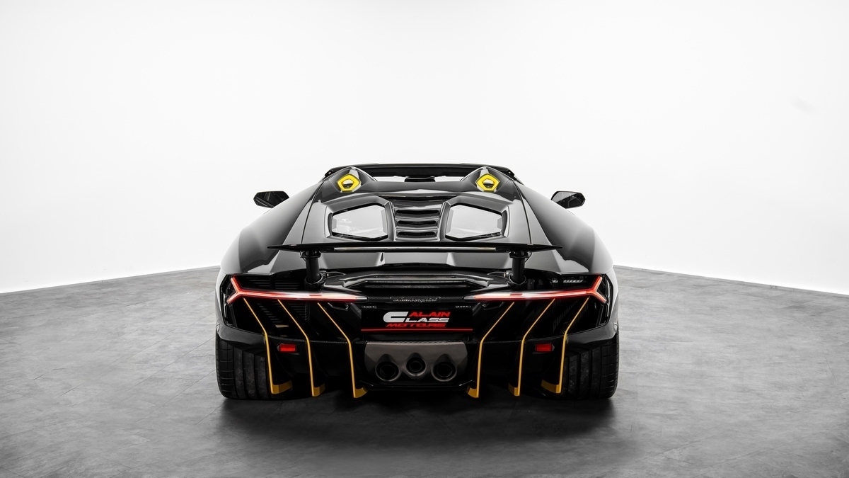 2017 Lamborghini Centenario LP770-4 Roadster, 5/15