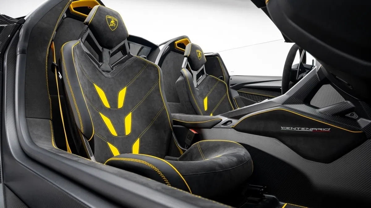 2017 Lamborghini Centenario LP770-4 Roadster interior, seats