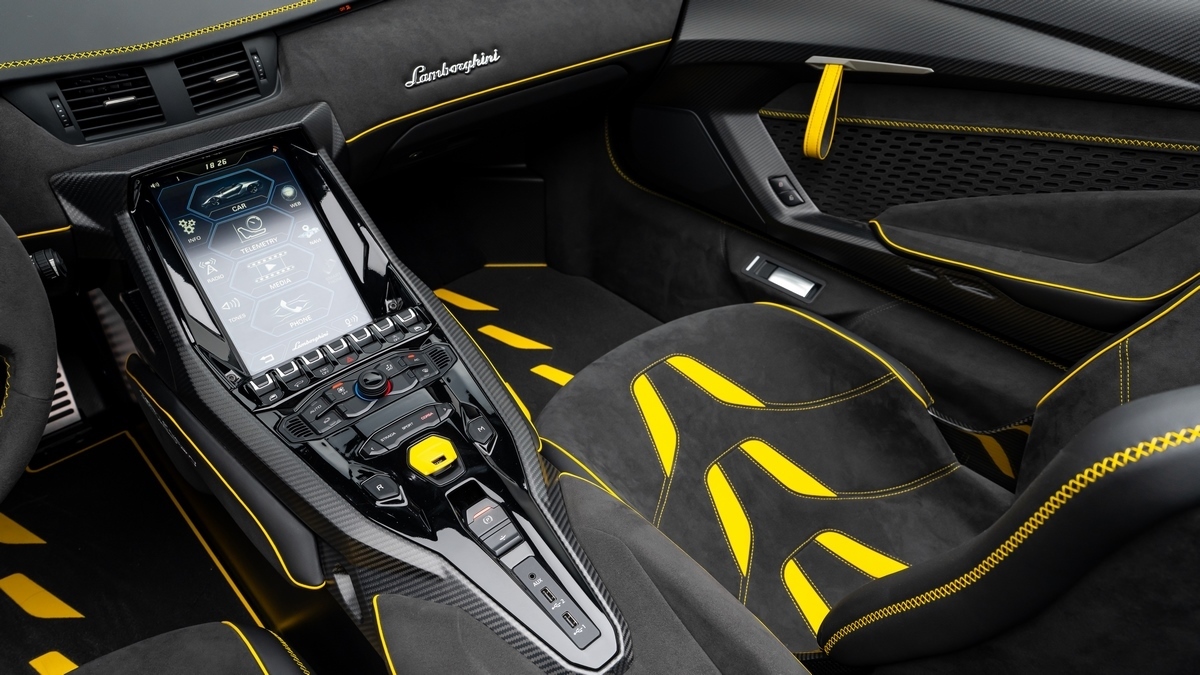 2017 Lamborghini Centenario LP770-4 Roadster, 10/15