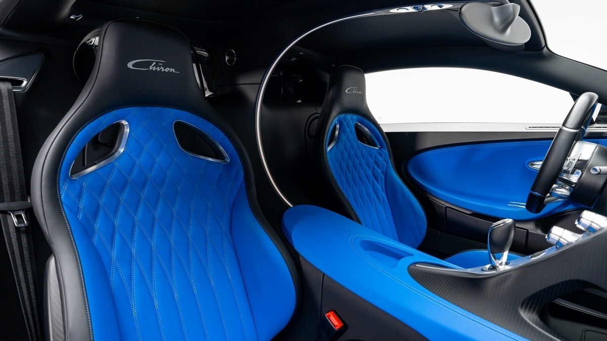 2018 Bugatti Chiron, 10/16