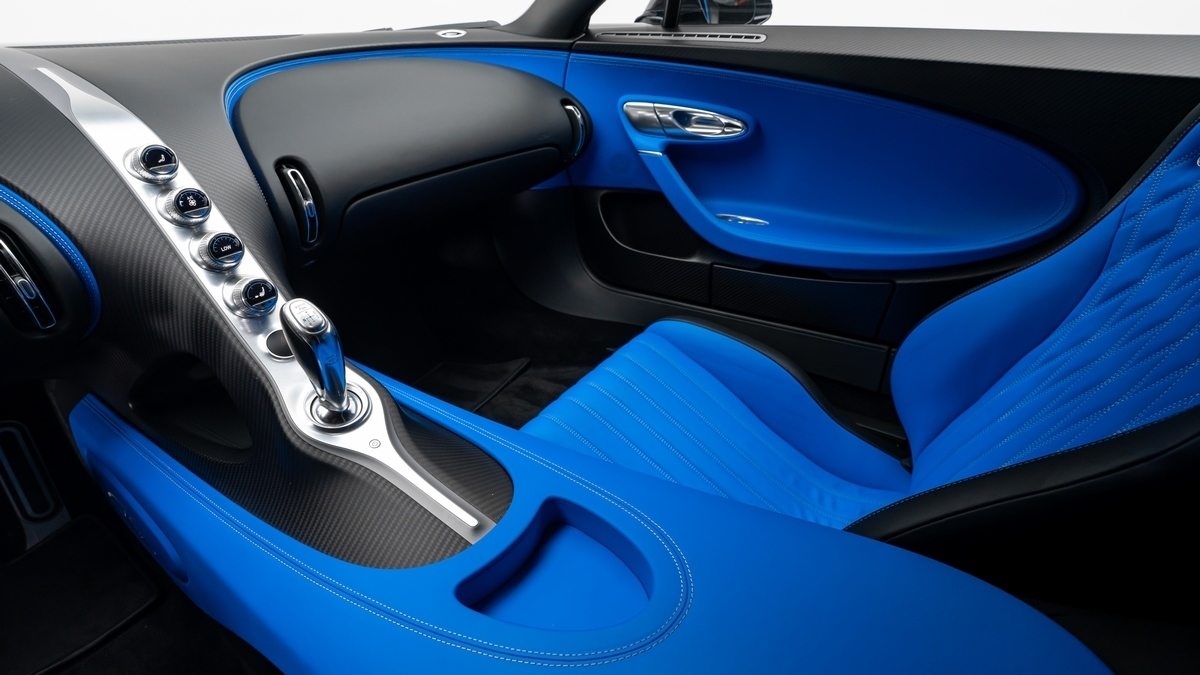 2018 Bugatti Chiron, 12/16
