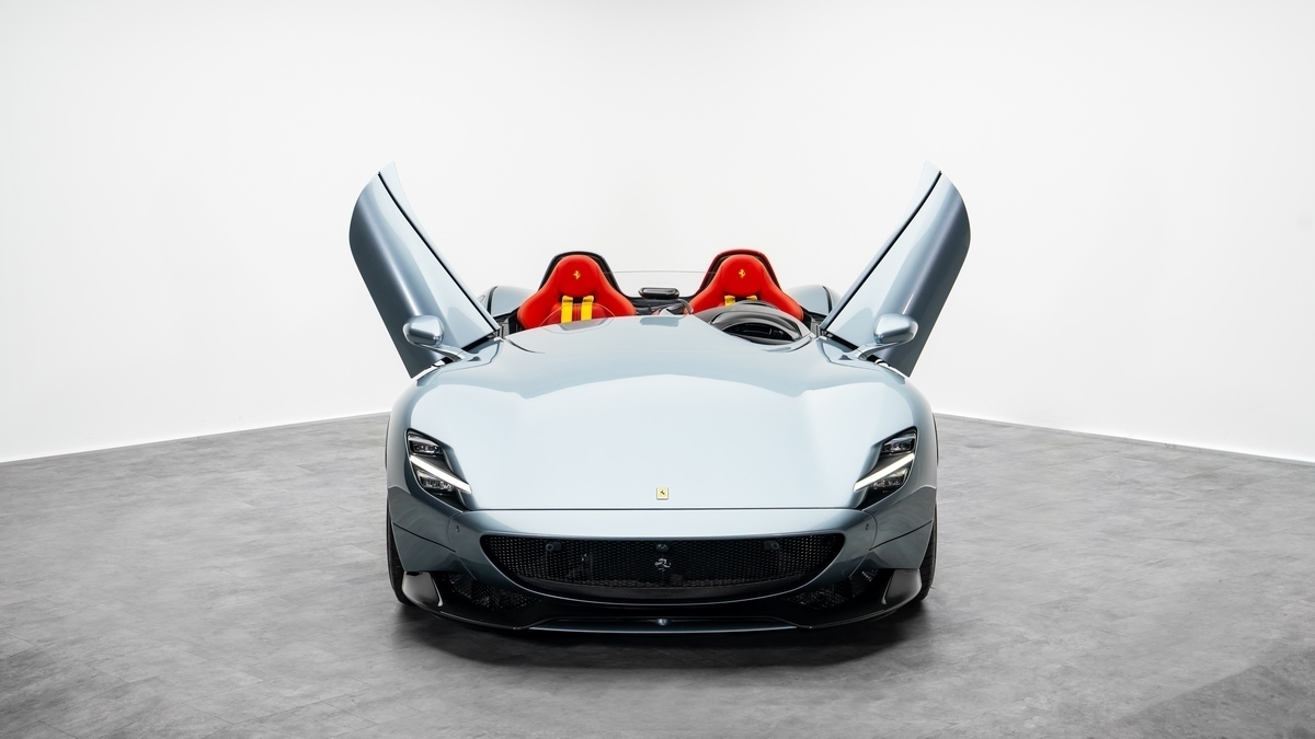 2022 Ferrari Monza SP2, 2/18