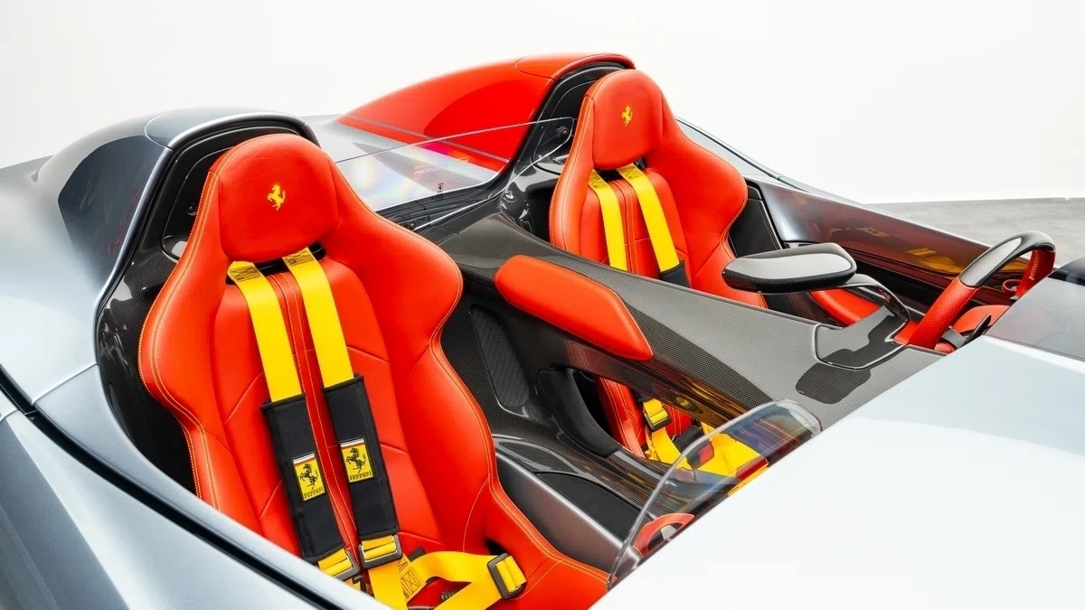 2022 Ferrari Monza SP2 interior, seats
