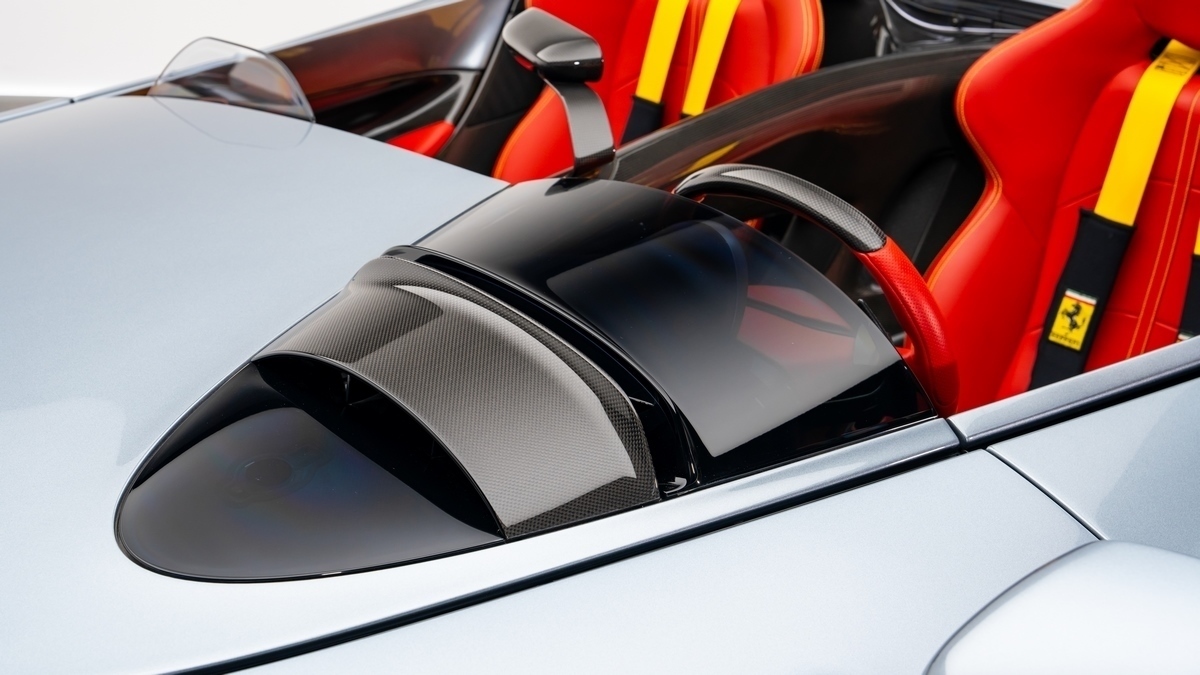 2022 Ferrari Monza SP2, 15/18