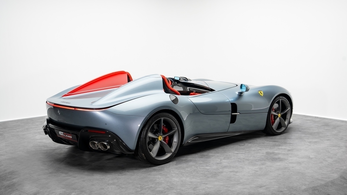 2022 Ferrari Monza SP2, 18/18
