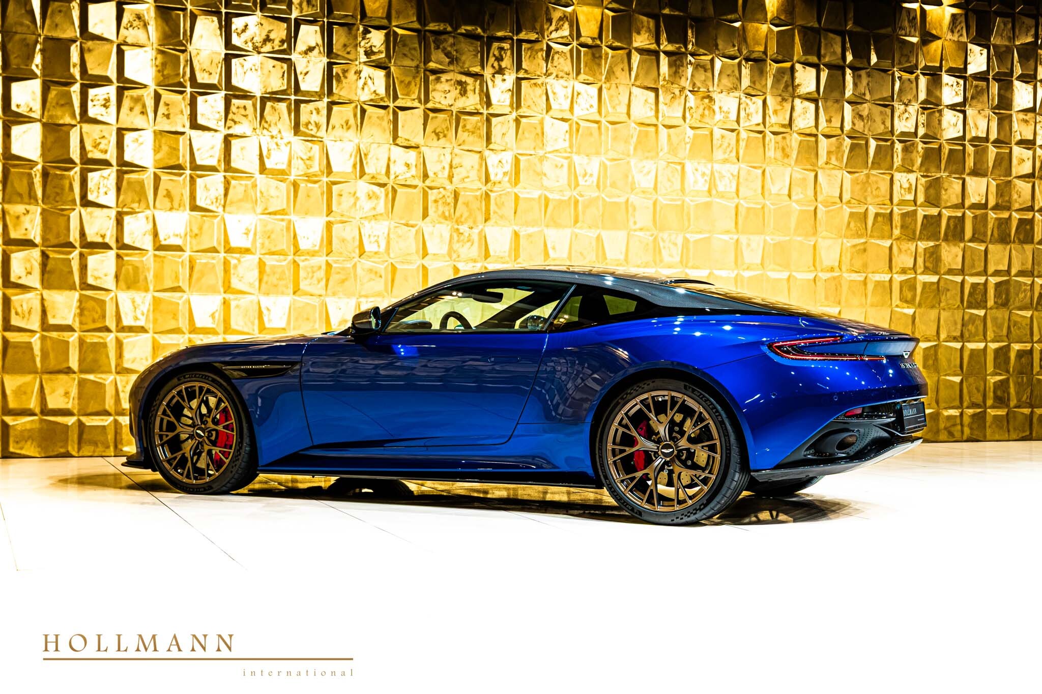 2024 Aston Martin DB12 Coupé, 8/10