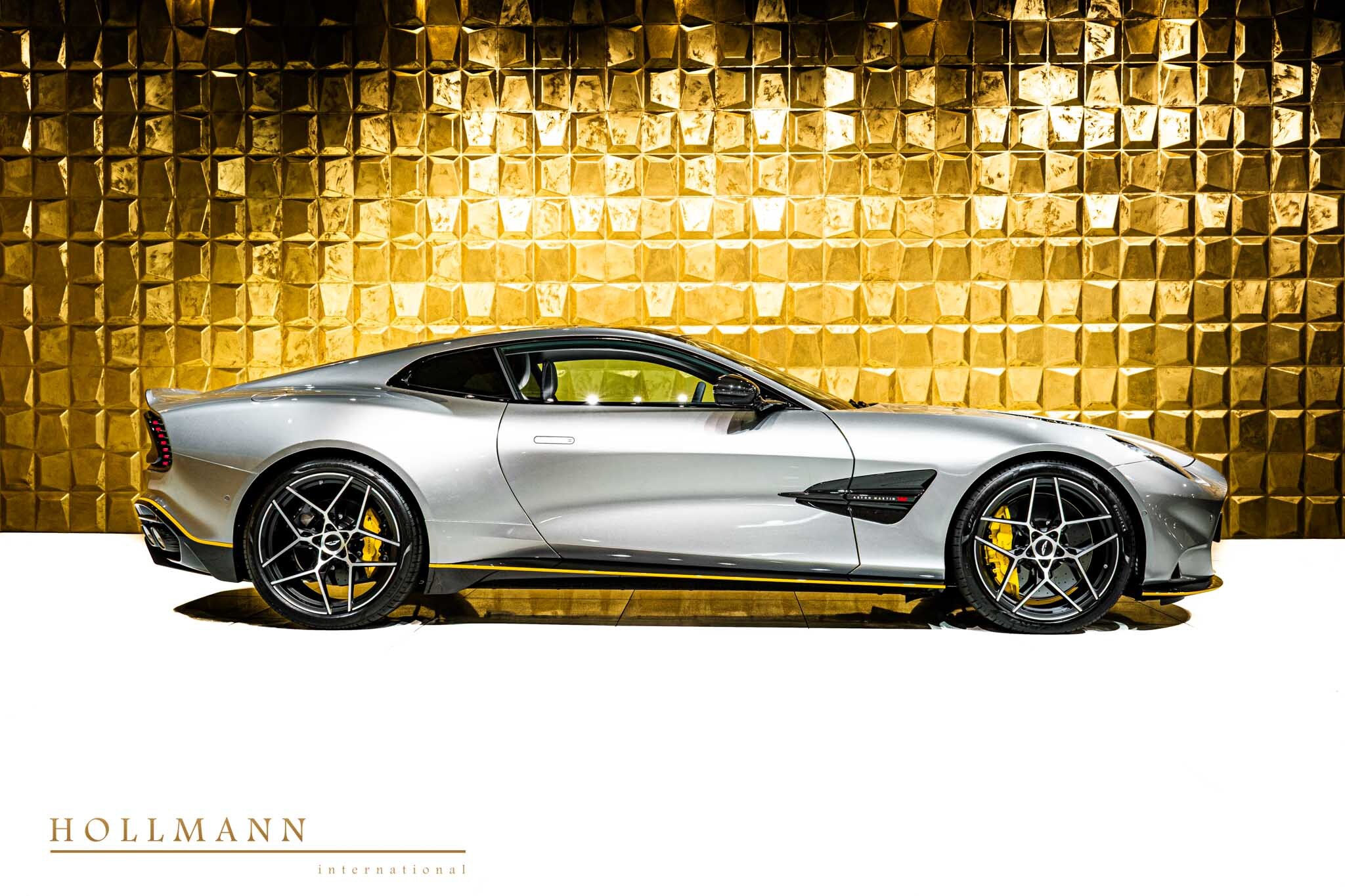 2025 Aston Martin Vanquish Coupé, 6/14