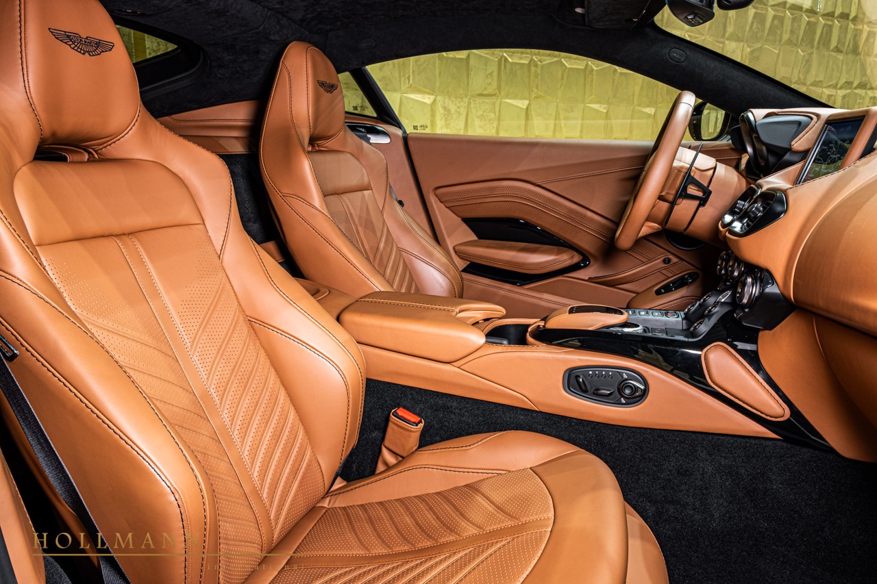 2023 Aston Martin V12 Vantage, 4/13