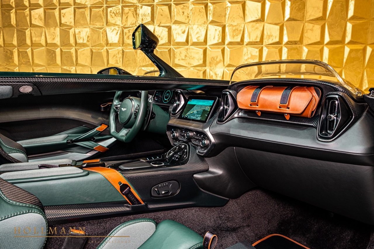 2021 Aston Martin V12 Speedster, 8/18