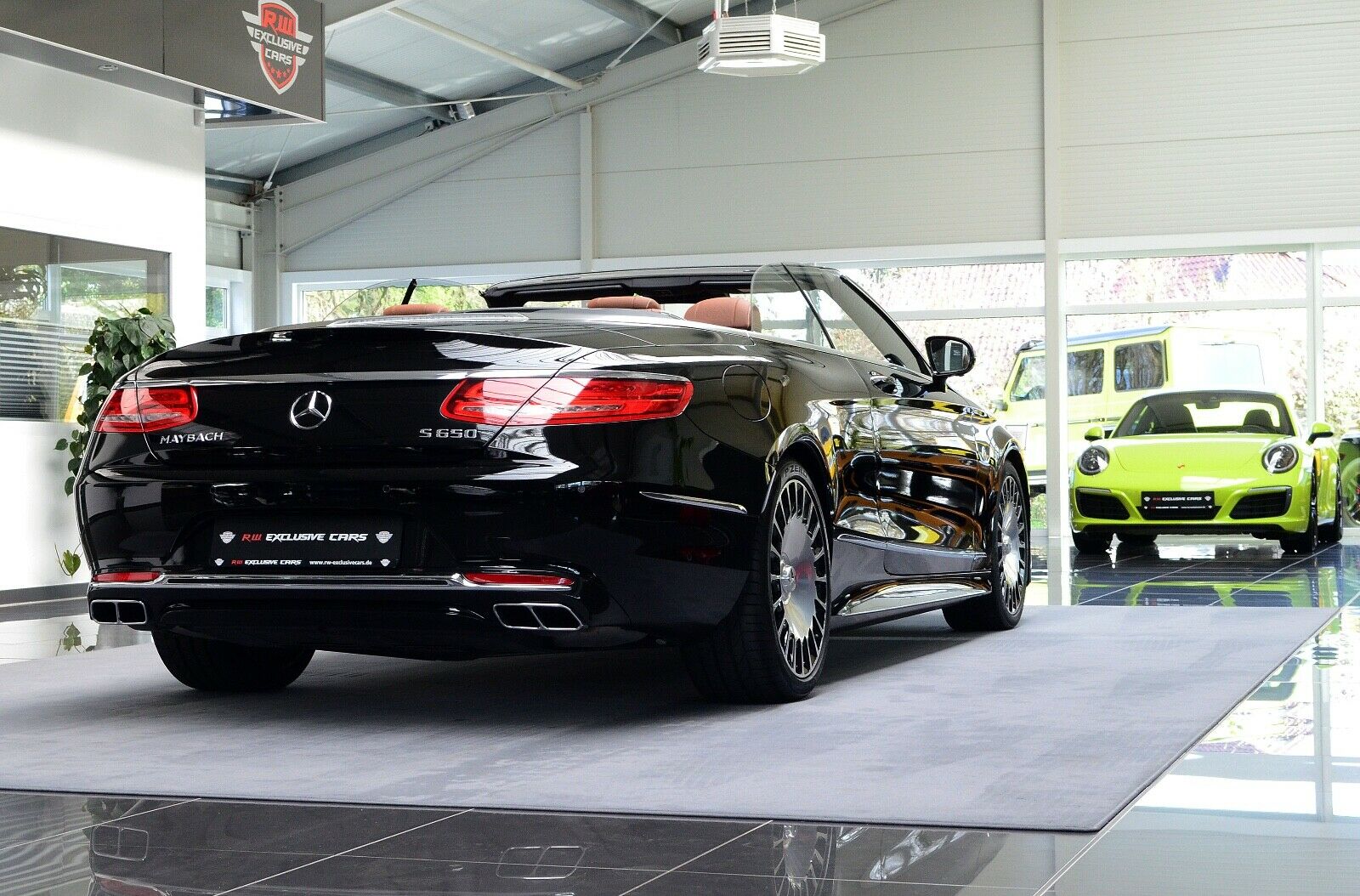 2017 Mercedes-Maybach S 650 Cabrio 1 of 300, 12/37