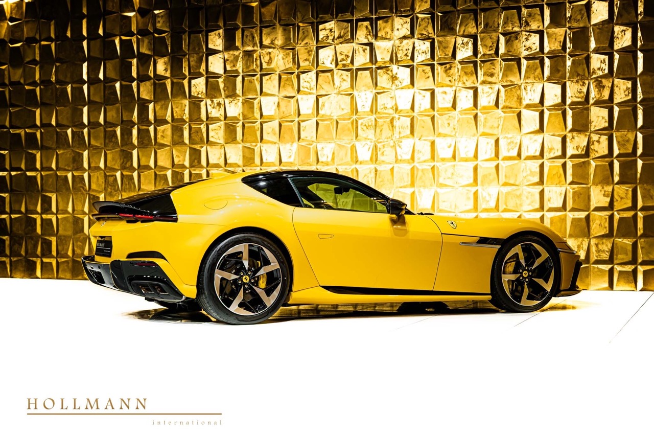 2026 Ferrari 12Cilindri, 3/14