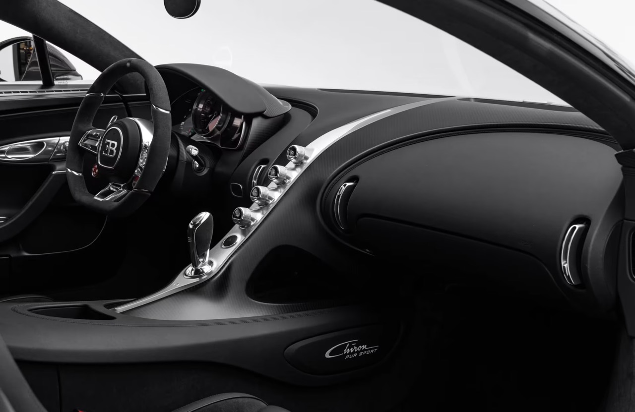 2021 Bugatti Chiron Pur Sport, 4/15