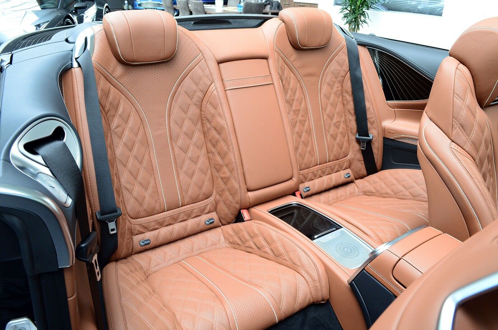 2017 Mercedes-Maybach S 650 Cabrio 1 of 300, 20/37