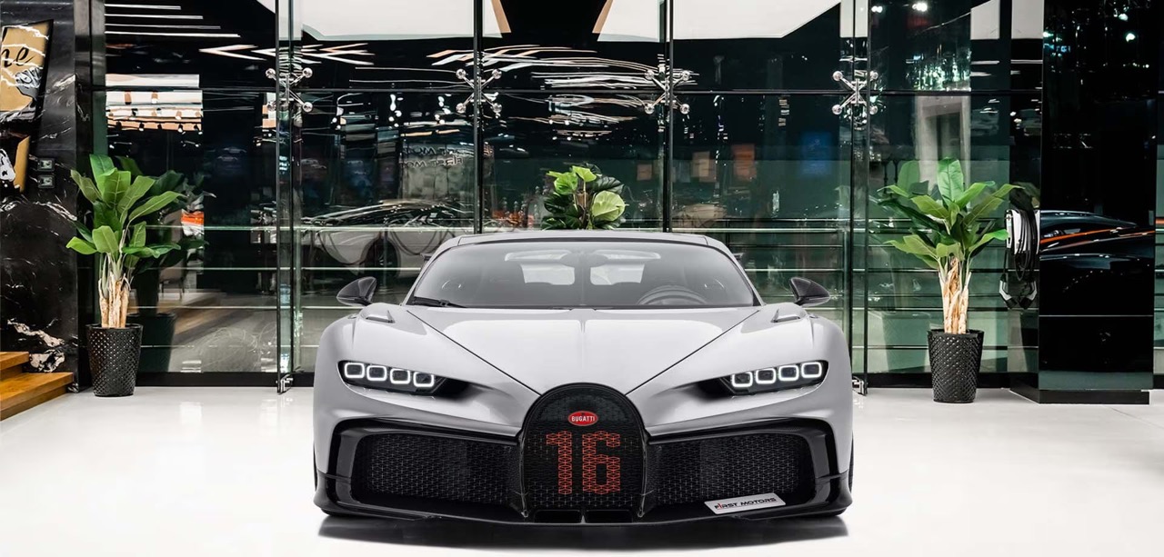 2021 Bugatti Chiron Pur Sport, 6/15