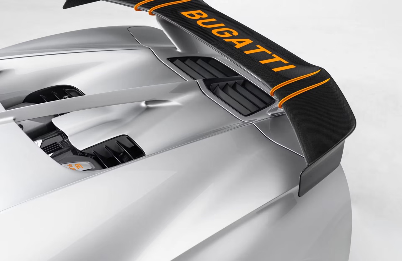 2021 Bugatti Chiron Pur Sport, 7/15
