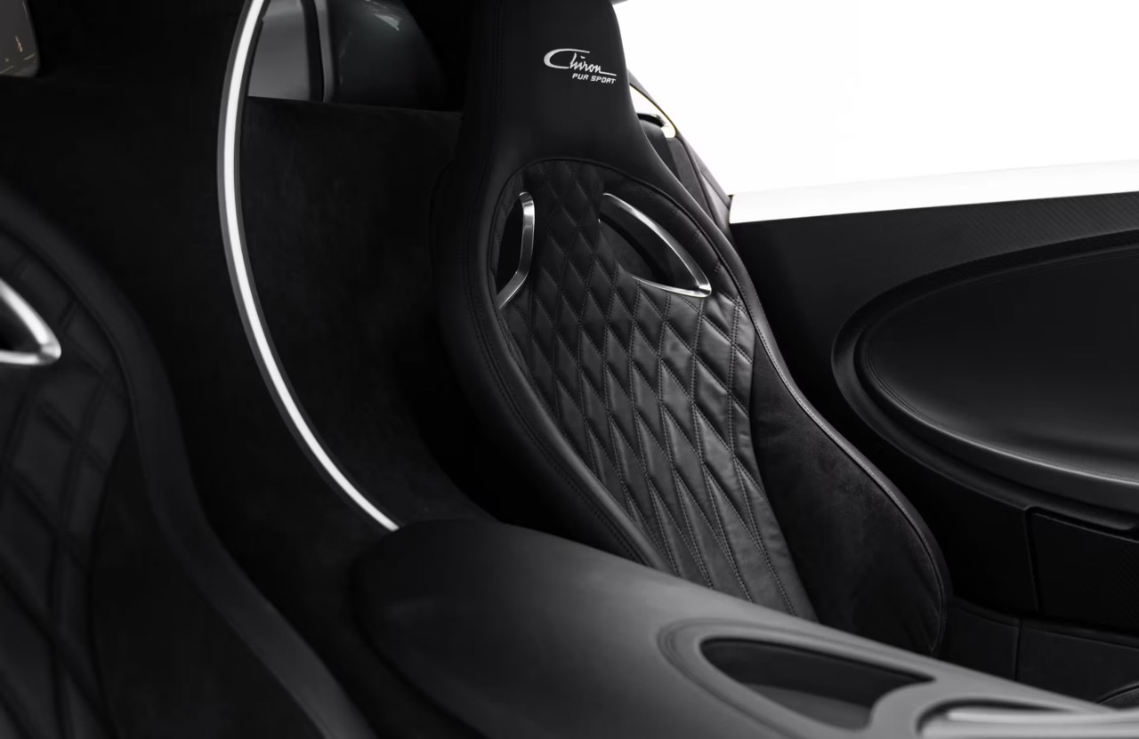 2021 Bugatti Chiron Pur Sport, 10/15