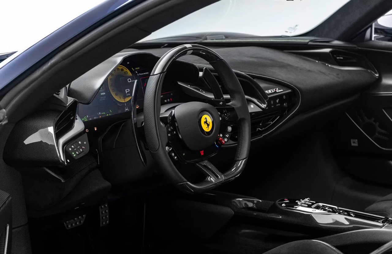 2025 Ferrari SF90 XX Spider, 2/18