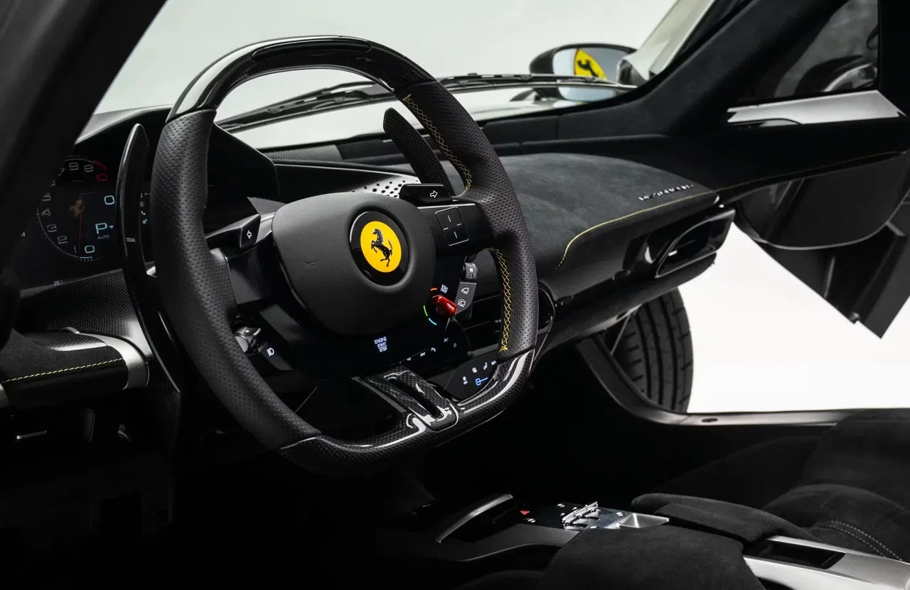 2023 Ferrari Daytona SP3 interior