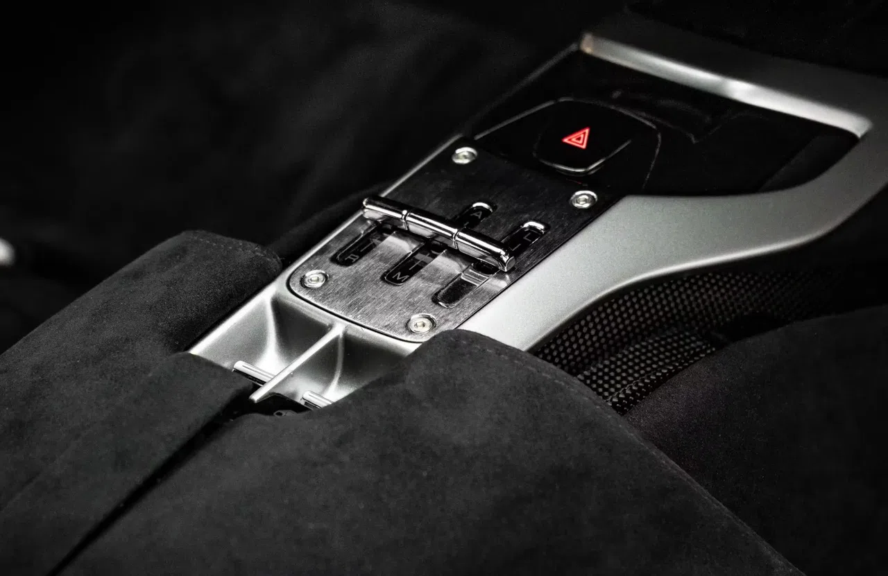 2023 Ferrari Daytona SP3 interior, center console