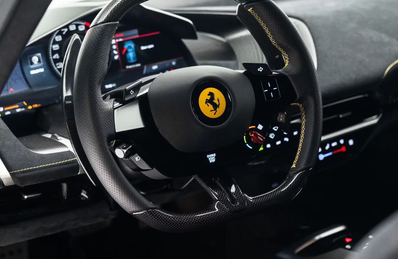 2023 Ferrari Daytona SP3, 13/17
