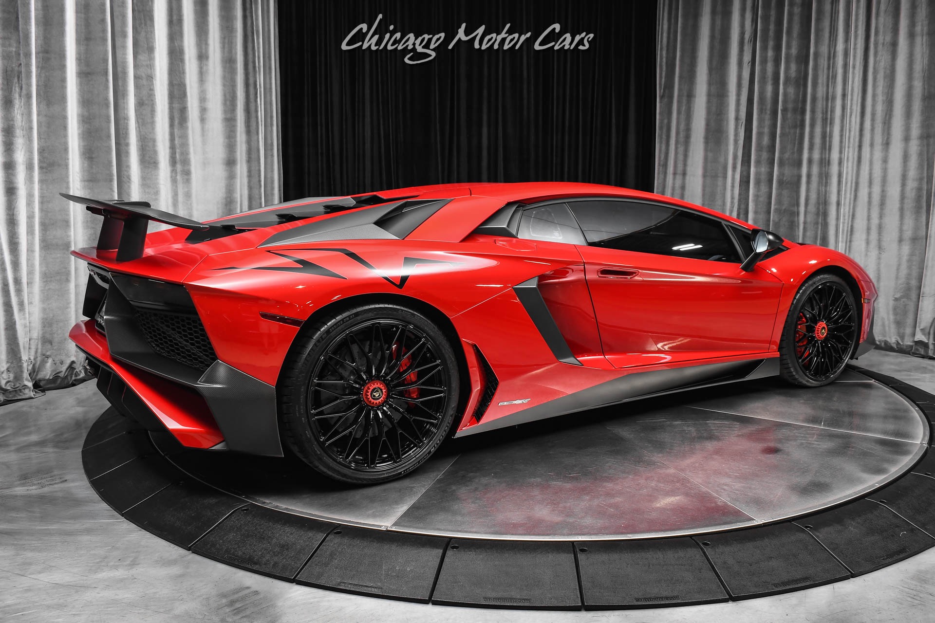 2016 Lamborghini Aventador SV, 8/9