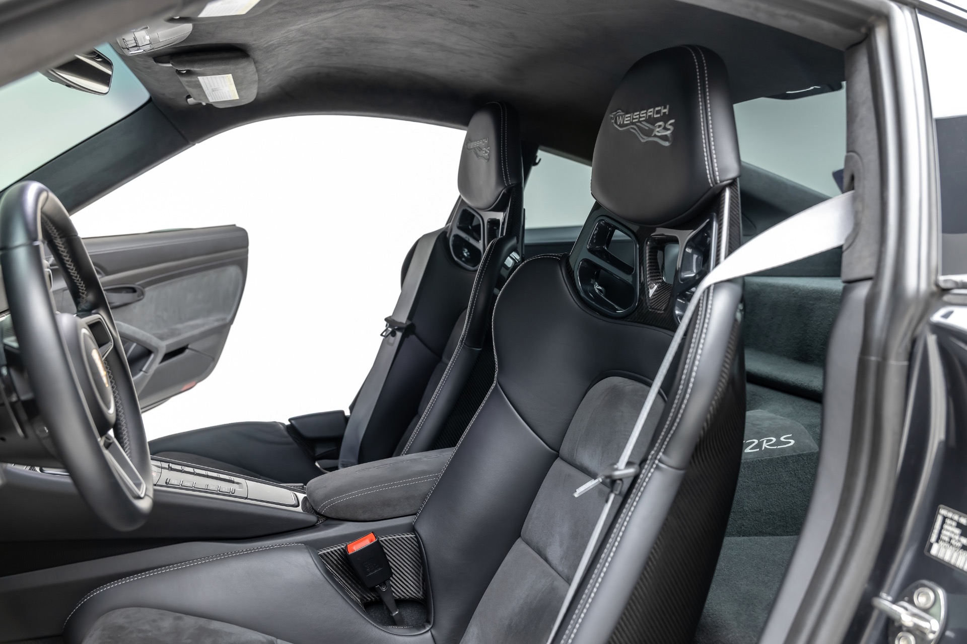 2018 Porsche 911 GT2 RS, 6/14