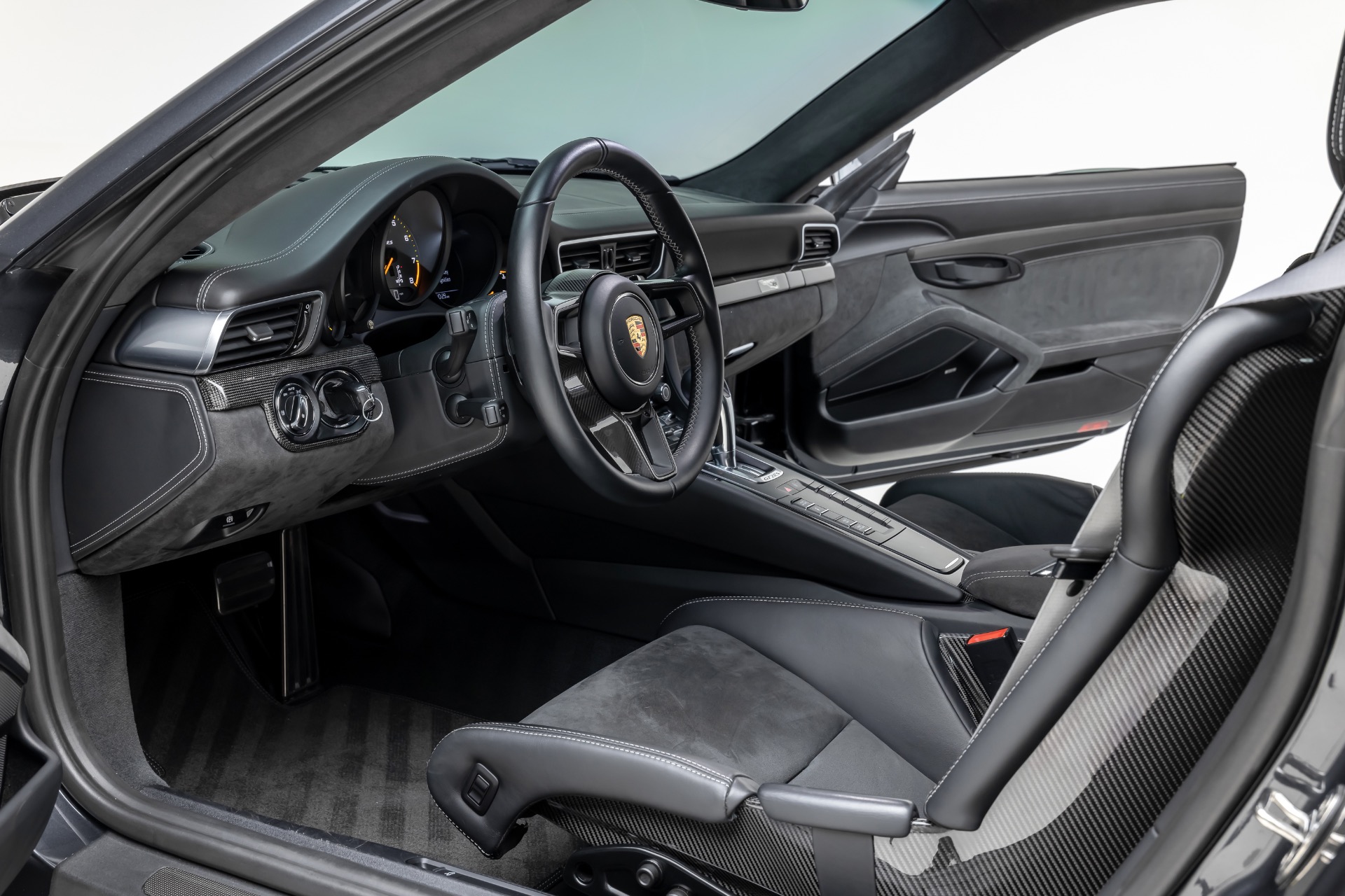 2018 Porsche 911 GT2 RS, 7/14