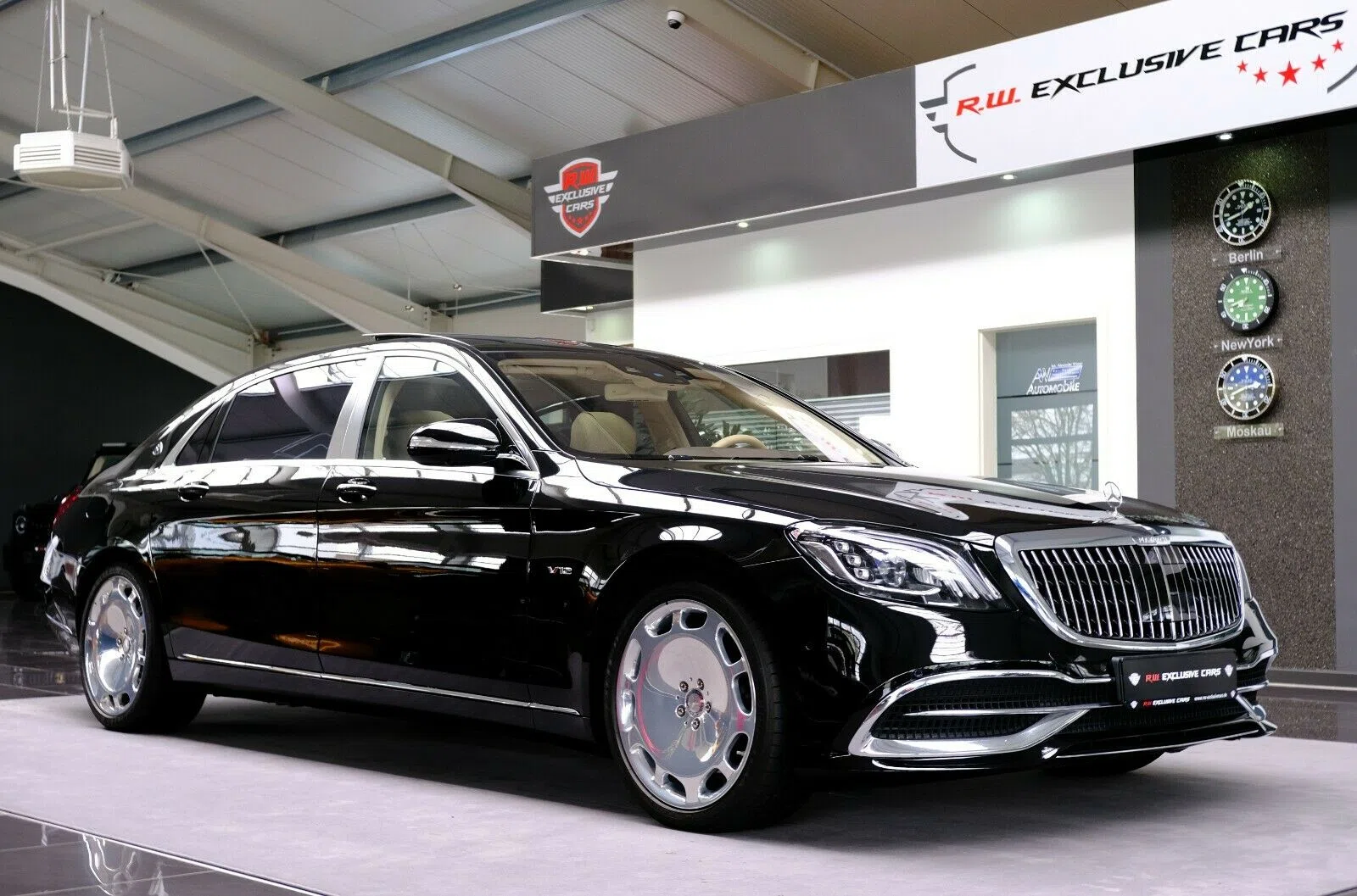 2017 Mercedes-Maybach S 650 for sale, exterior, Black