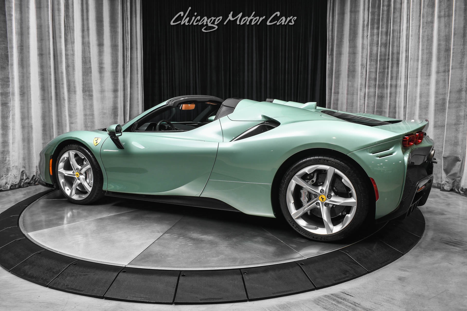 2025 Ferrari SF90 Spider, 11/12