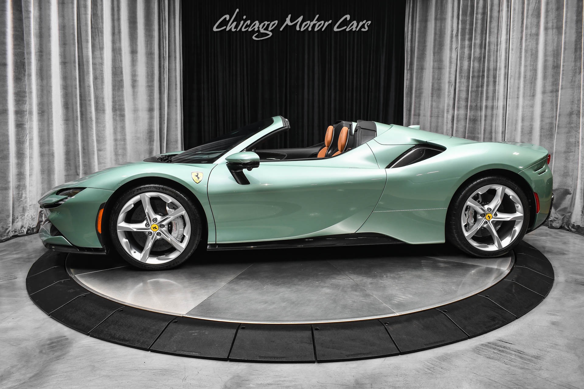 2025 Ferrari SF90 Spider, 12/12