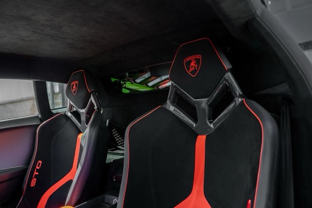 2022 Lamborghini Huracán STO, 4/5
