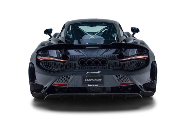 2021 McLaren 765LT, 3/8