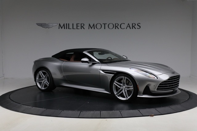 2026 Aston Martin DB12 Volante, 3/9