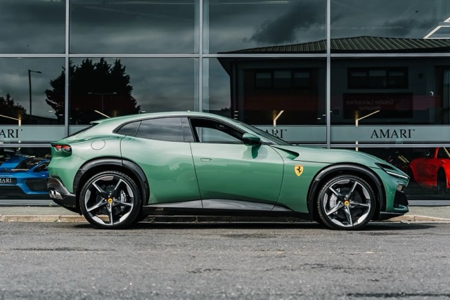 2024 Ferrari Purosangue, 2/8