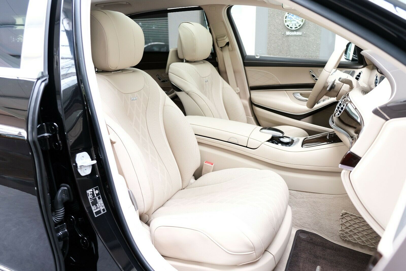 2017 Mercedes-Maybach S 650, 18/30