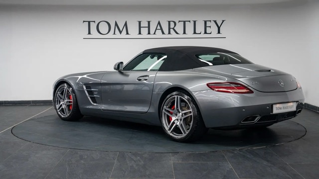 2012 Mercedes-Benz SLS AMG Roadster, 2/10